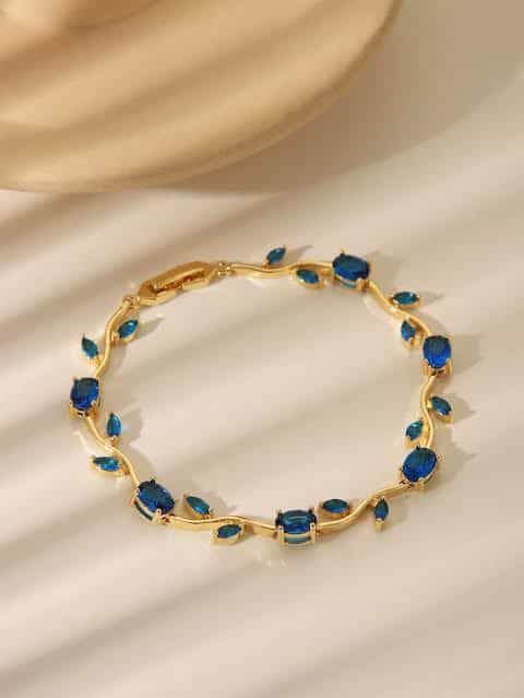 Tulip Bracelet - Gold