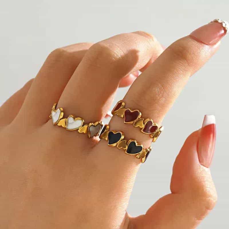 Enamel Heart Band Ring