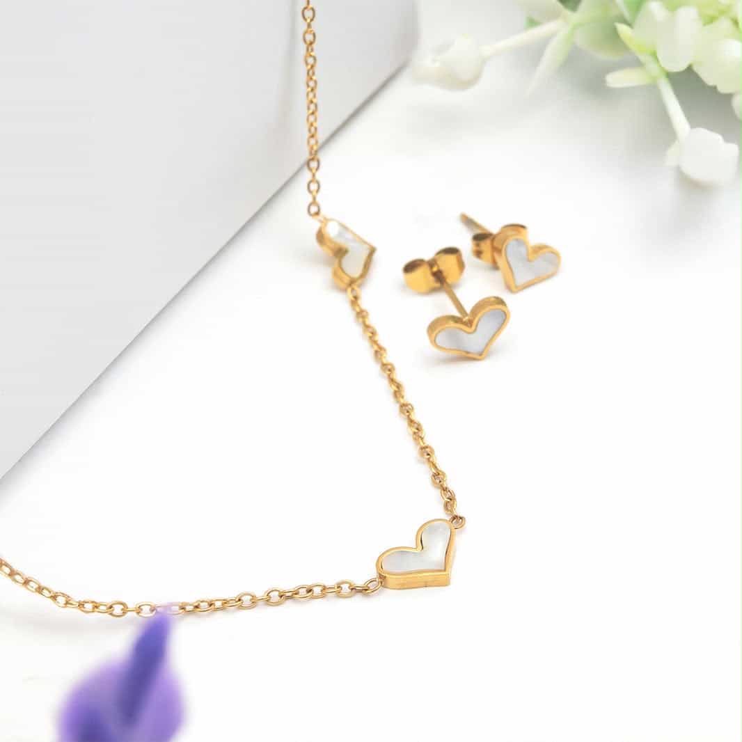 Luxury heart locket set